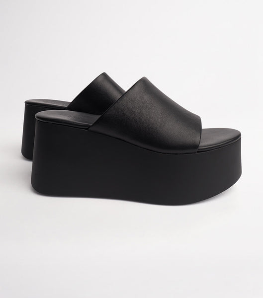 Black Tony Bianco Tegan Black Sheep Nappa 9.5cm Wedges | ZAXBR58218