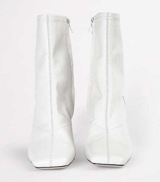 White Tony Bianco Fomo Dove Nappa 8cm Stiletto Boots | QZAWA29321